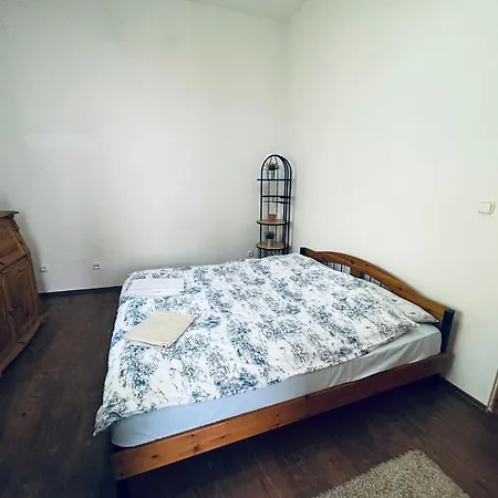 Central Apartment Lejlighed