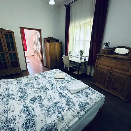 Apartman Central Apartment